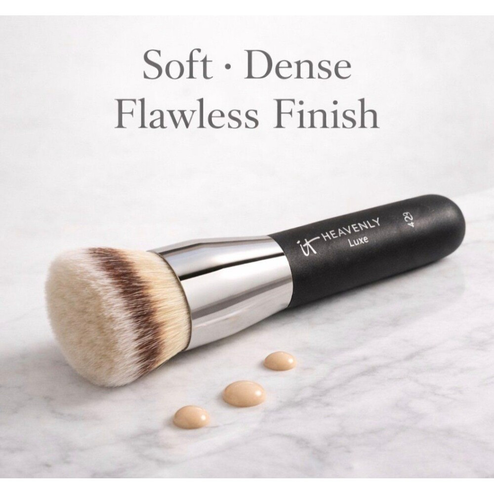 Heavenly Luxe No 29 Foundation Brush - Picture 3 of 7